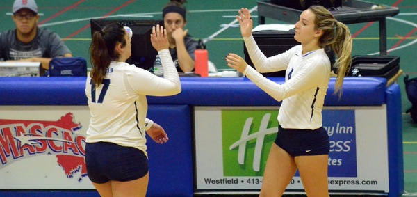Shawna Crowley high fives Cait Medeiros (Nate Barnes File Photo)